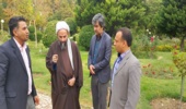 بازدید مدیرکل روابط عمومی و امور بین الملل سازمان منابع طبیعی و آبخیزداری کشور  و مسئول حوزه نمایندگی ولی فقیه در آن سازمان از باغ گلهای اصفهان