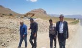 بازدید فرماندار و رئیس اداره منابع طبیعی چادگان از کریدور شرق به غرب کشور