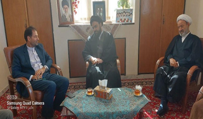 دیدار سرپرست اداره کل منابع طبیعی و آبخیزداری استان اصفهان با نماینده مردم شهرستان اردستان در مجلس شورای اسلامی