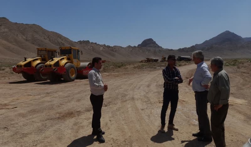 پروژه آبخیزداری بهارستان با سرعت در حال اجراست