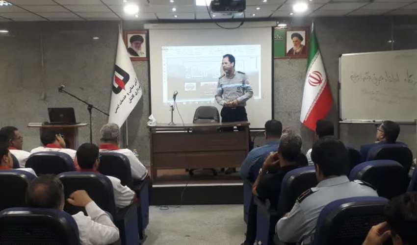برگزاری کارگاه آموزشی اطفاء حریق جنگل ها و مراتع در کاشان