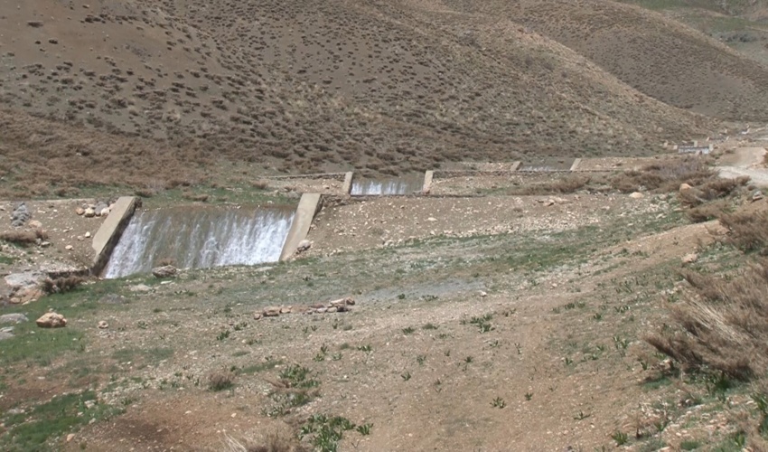 تکمیل سازه آبخیزداری حوزه سرداب شهرستان فریدونشهر