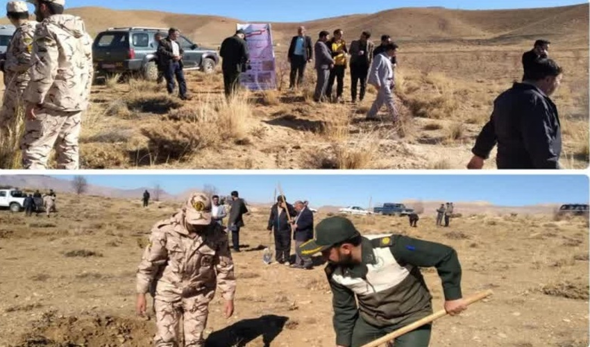 مشارکت بسیج و شرکت تعاونی منابع طبیعی سمیرم در طرح مردمی کاشت یک میلیارد درخت در کشور