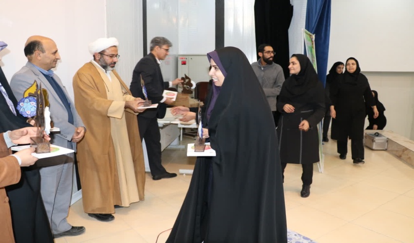 آئین تجلیل از بانوان تلاشگر عرصه منابع طبیعی استان اصفهان