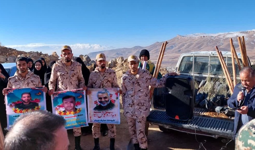 کاشت نهال بادام کوهی به نیت شهدای شهرستان سمیرم