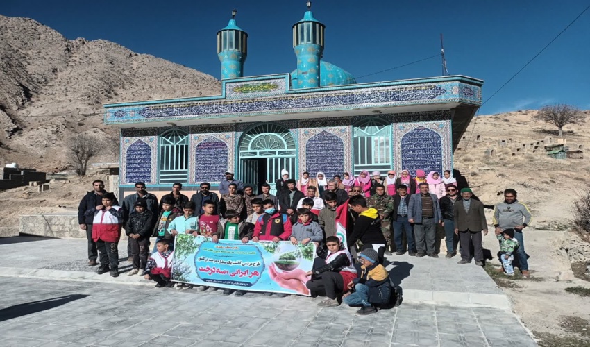 اجرای پویش هر ایرانی سه درخت در سمیرم