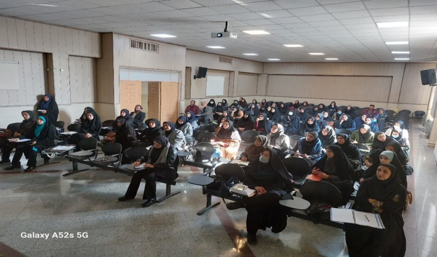 دوره توجیهی طرح شهید مرادی ویژه مراقبین و رابطین سلامت ناحیه 5 آموزش و پرورش اصفهان