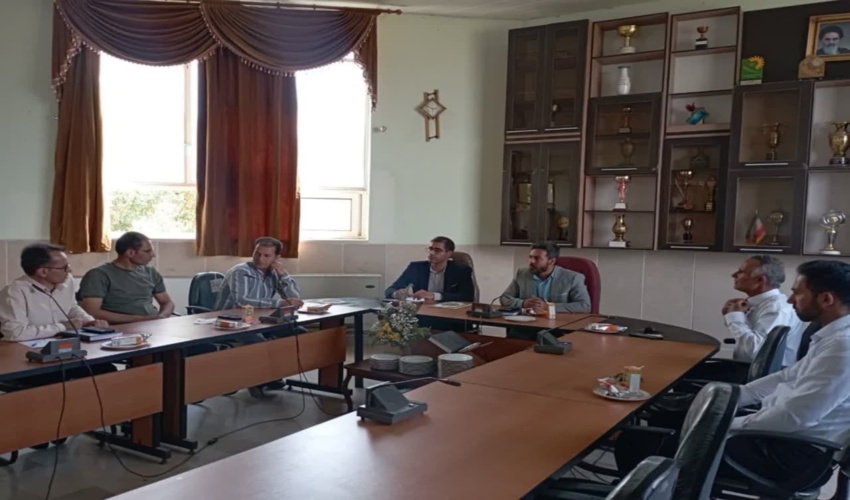 انعقاد تفاهم نامه همکاری بین ادارات منابع طبیعی و ورزش و جوانان شهرستان سمیرم