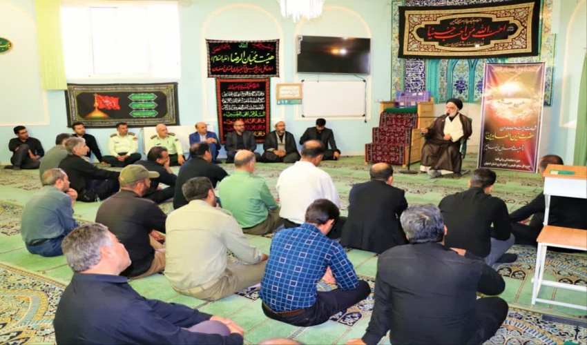 سخنرانی نماینده مردم اصفهان در مجلس خبرگان رهبری در اداره کل منابع طبیعی و آبخیزداری استان