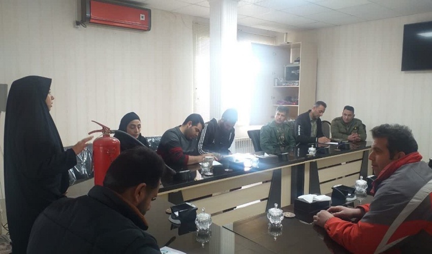 برگزاری جلسه آموزشی و توجیهی روش های پیشگیری و اطفا حریق در اراضی جنگلی و مرتعی