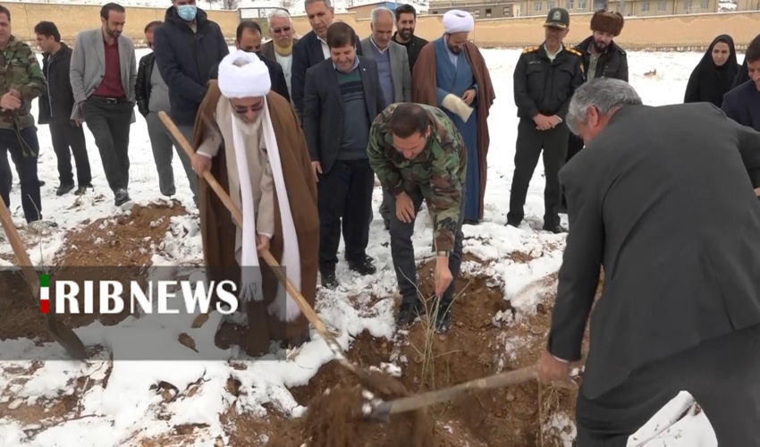 آیین روز درختکاری در چند شهرستان استان
