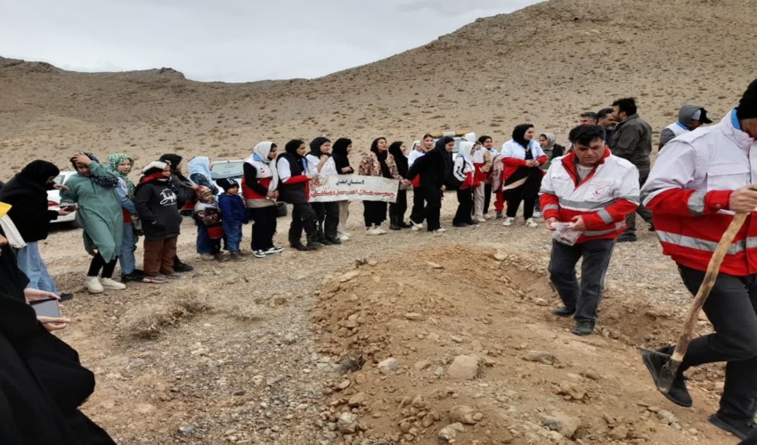 پویش های کاشت نهال به مناسبت هفته منابع طبیعی در دهاقان 