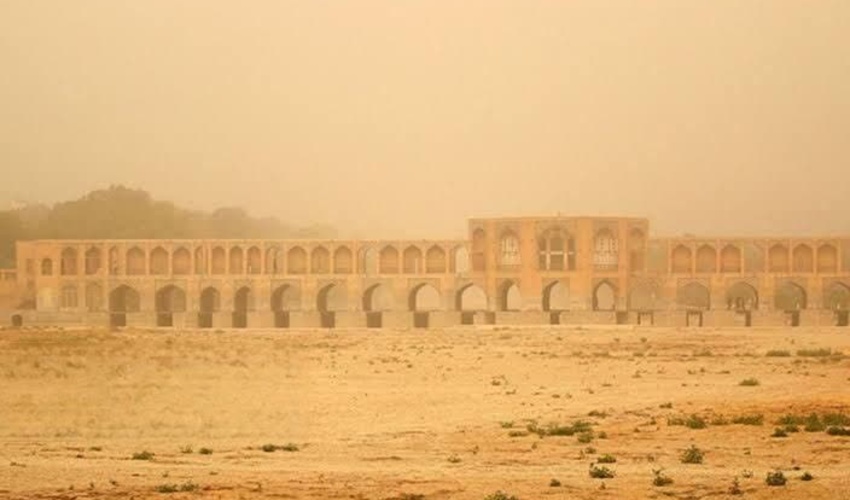 بودجه ریزگرد اصفهان دیر می‌رسد؛