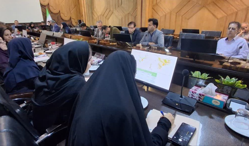 برگزاری نشست علمی راهکارهای کاهش و مقابله با طوفان‌های گرد و غبار در اصفهان